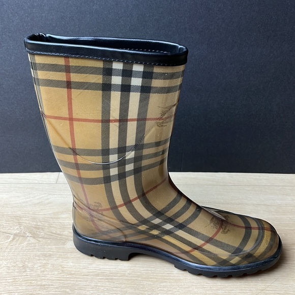 BURBERRY RUBBER PRINTED RAIN BOOTS WOMENS SIZE 37 - Picture 7 of 10